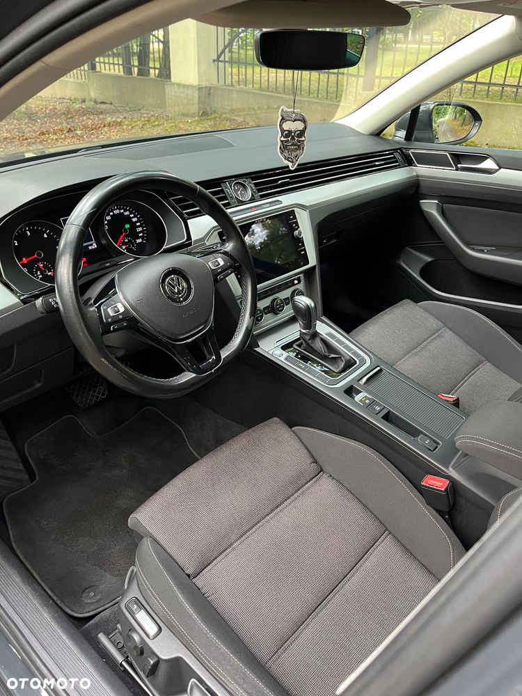 Volkswagen Passat 2.0 TDI BMT Comfortline DSG - 15