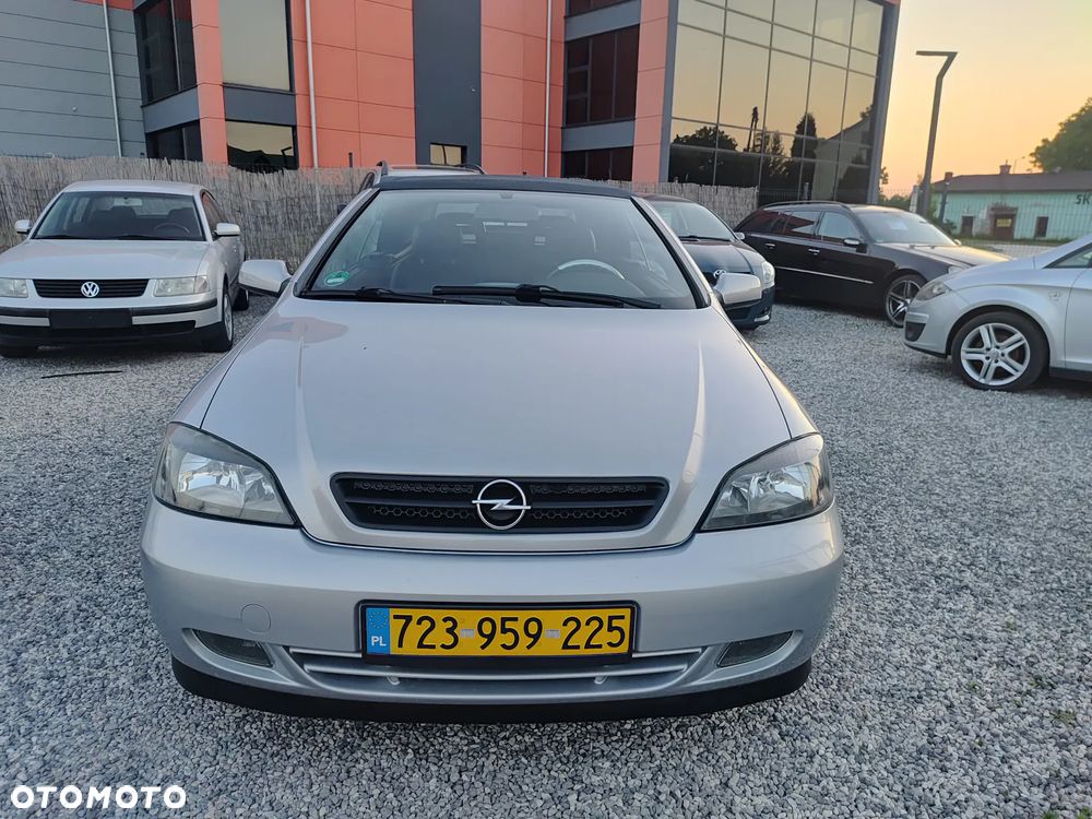 Opel Astra 1.8 16V Edition 1 - 32