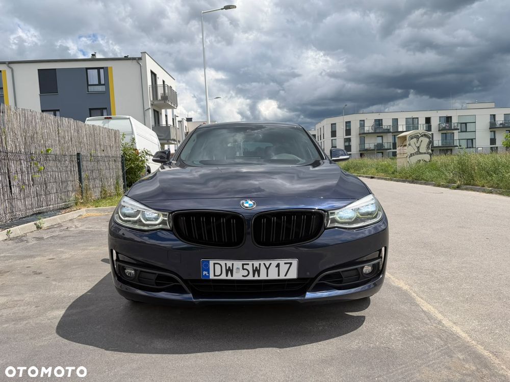 BMW Seria 3 330i GPF Luxury Line - 4
