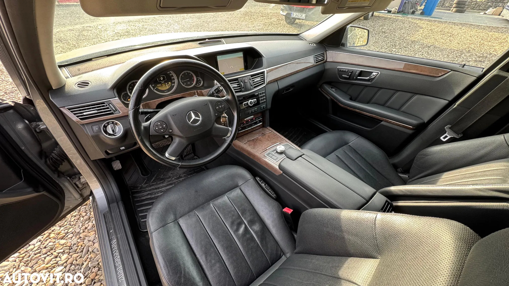 Mercedes-Benz E 220 CDI BlueEfficiency Aut. - 11