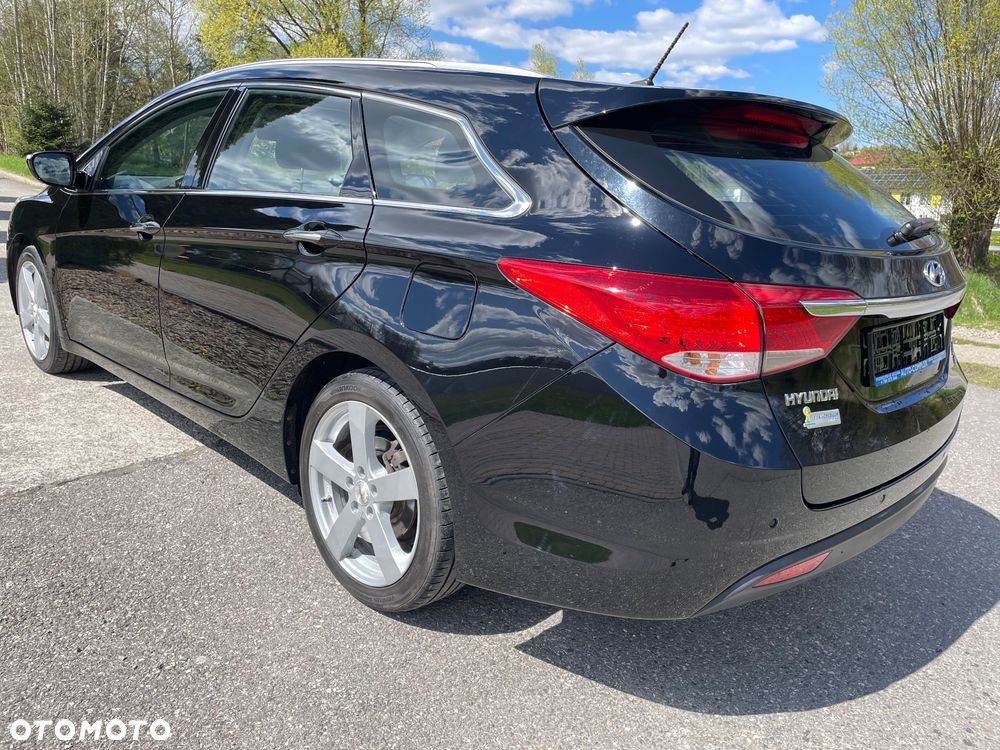 Hyundai i40 i40cw 1.7 CRDi Fifa World Cup Edition - 13