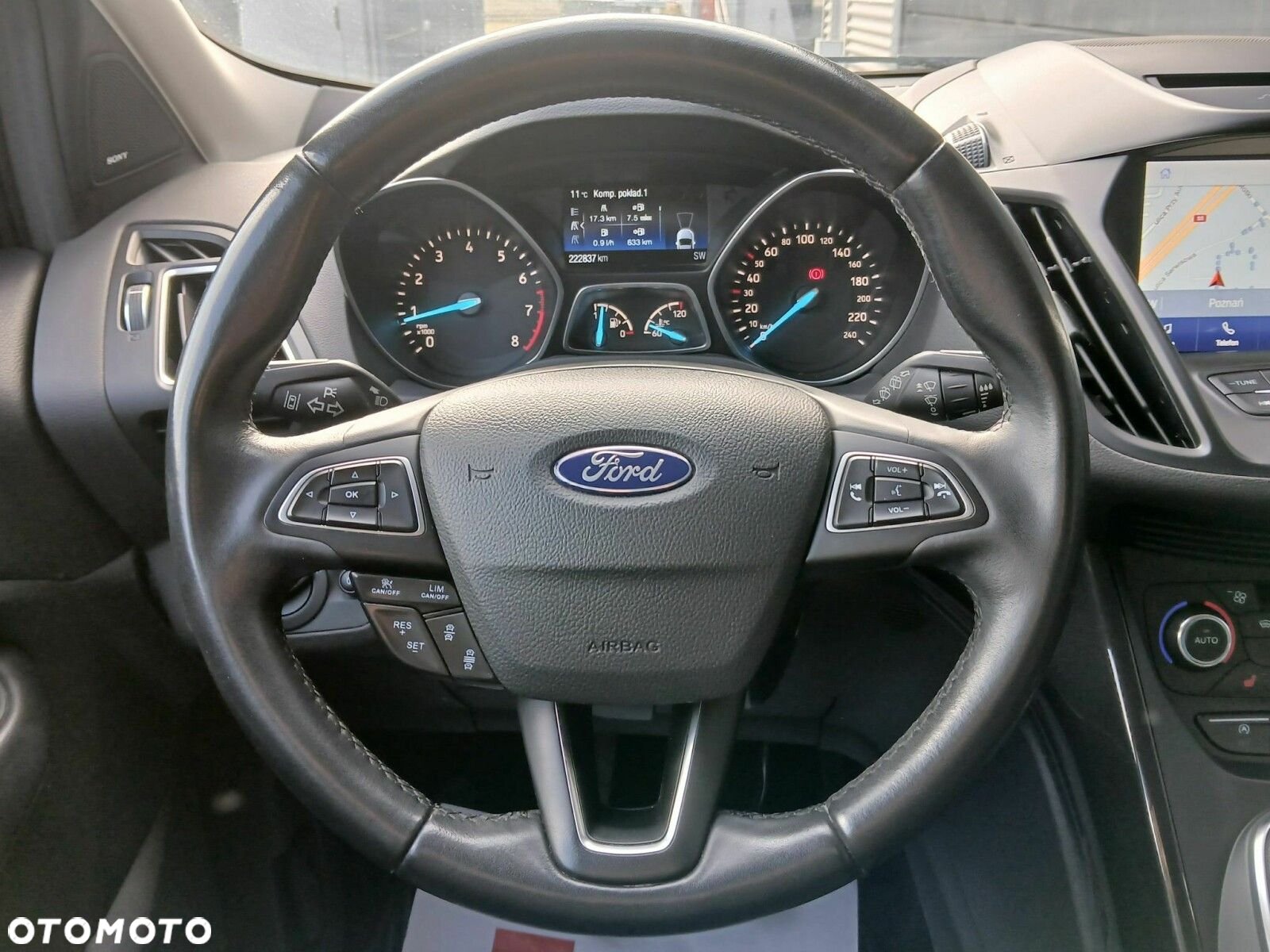 Ford Kuga - 16