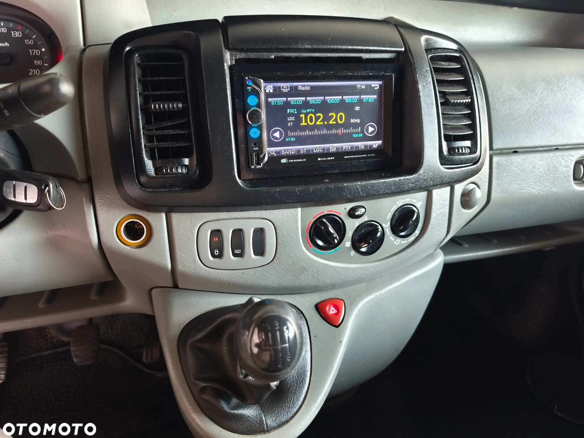 Renault Trafic - 10