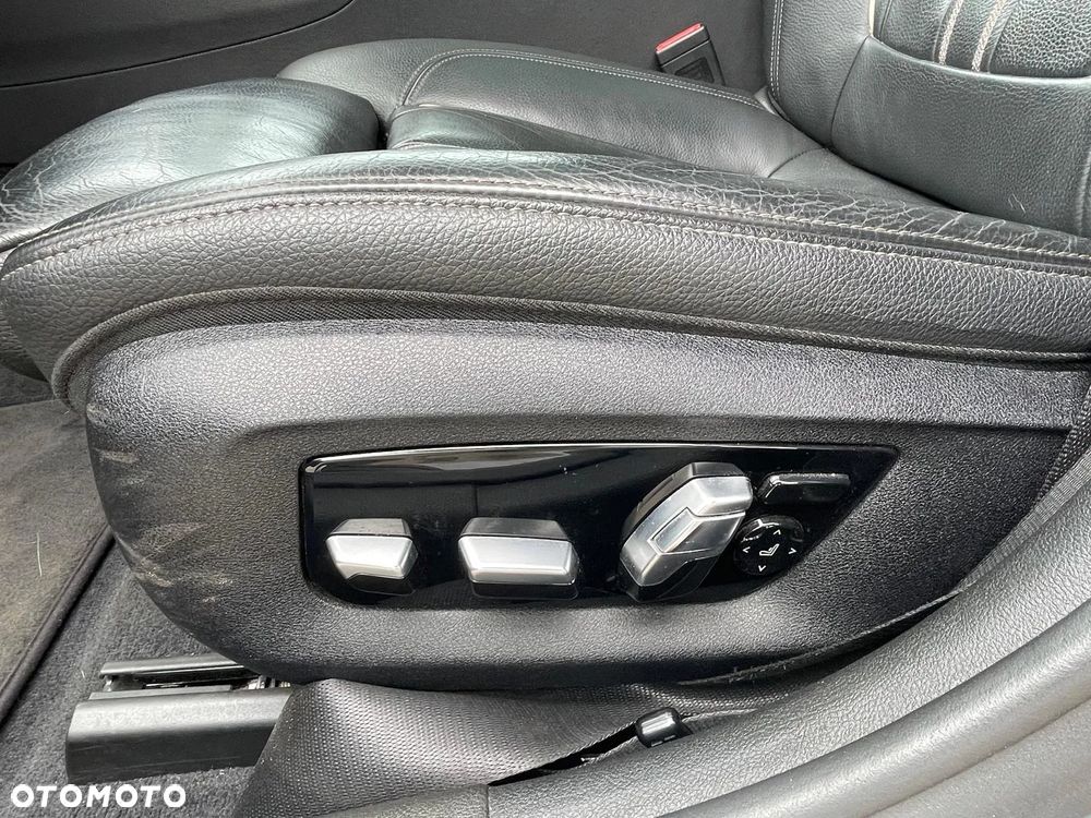 BMW Seria 5 520d xDrive Luxury Line - 15