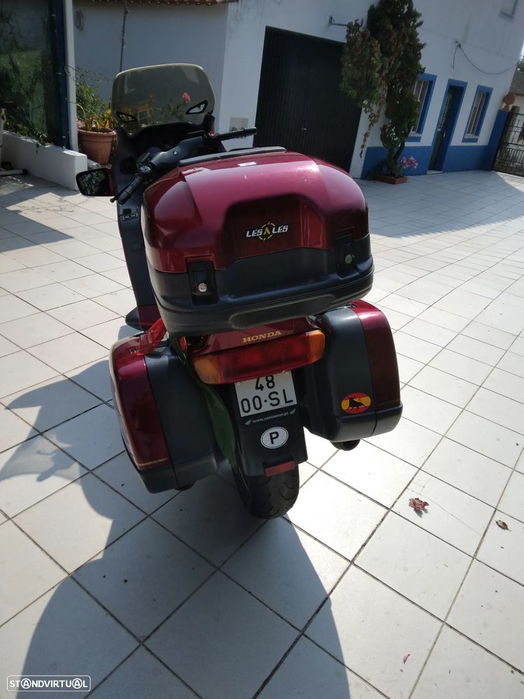 Honda Pan European - 10