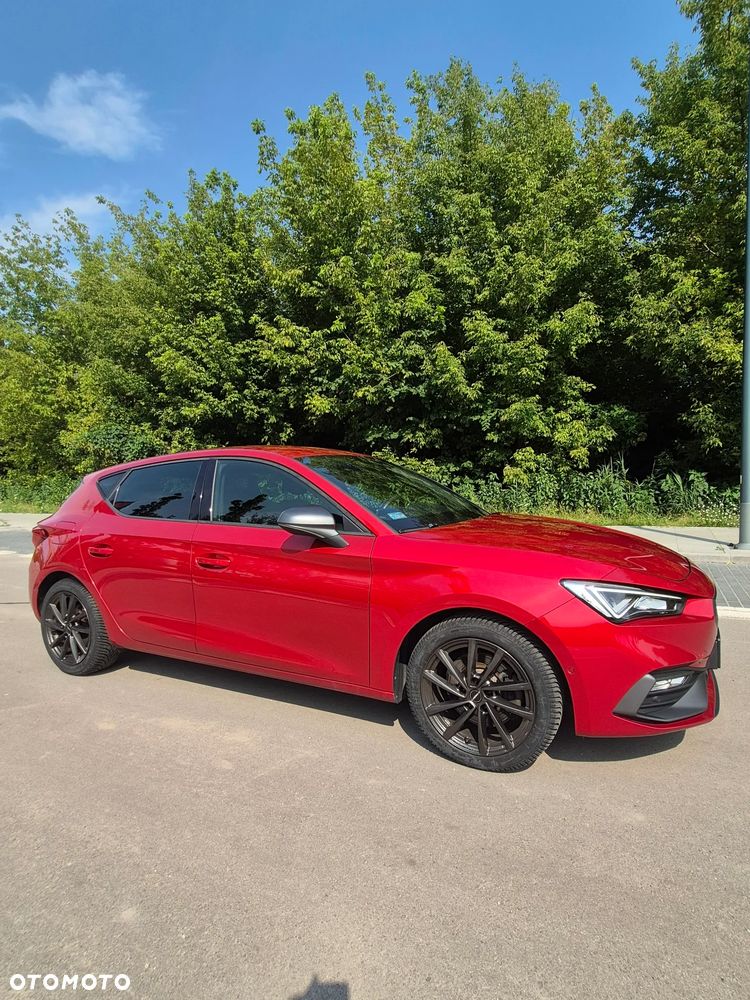Seat Leon 1.5 eTSI FR DSG - 4