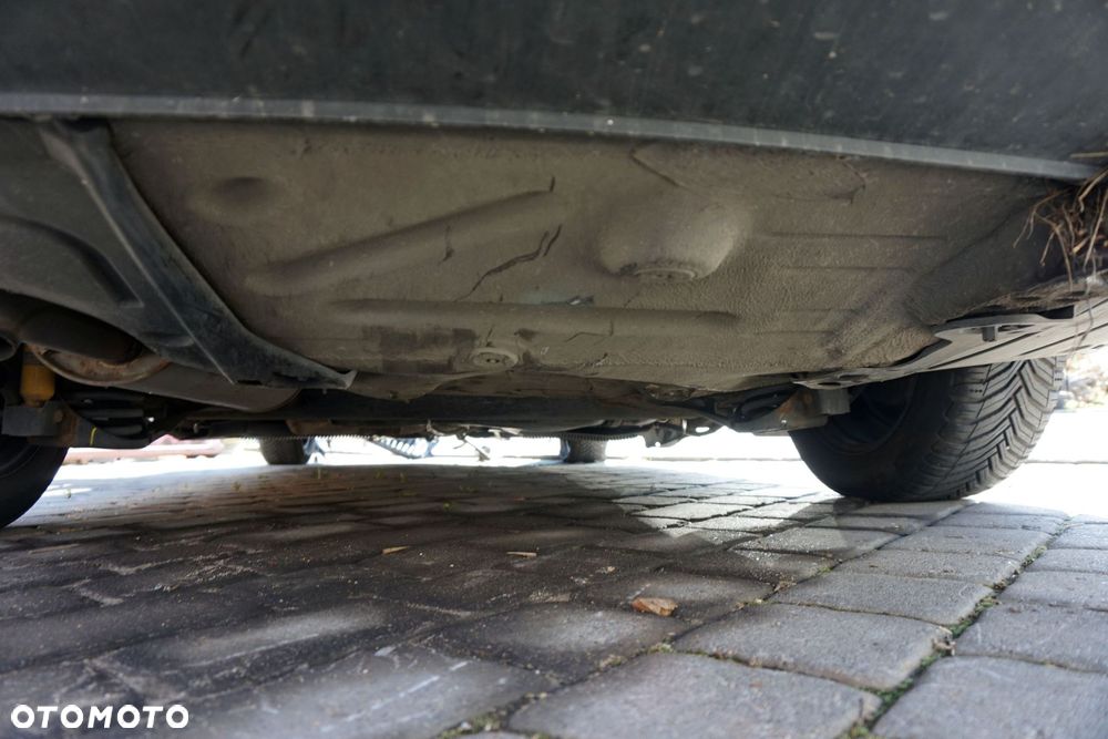 TYLNA OŚ BELKA ZAWIESZENIA RAPID NH3 LB LIFTBACK 6R7500051 SKODA 2012-2019 - 1