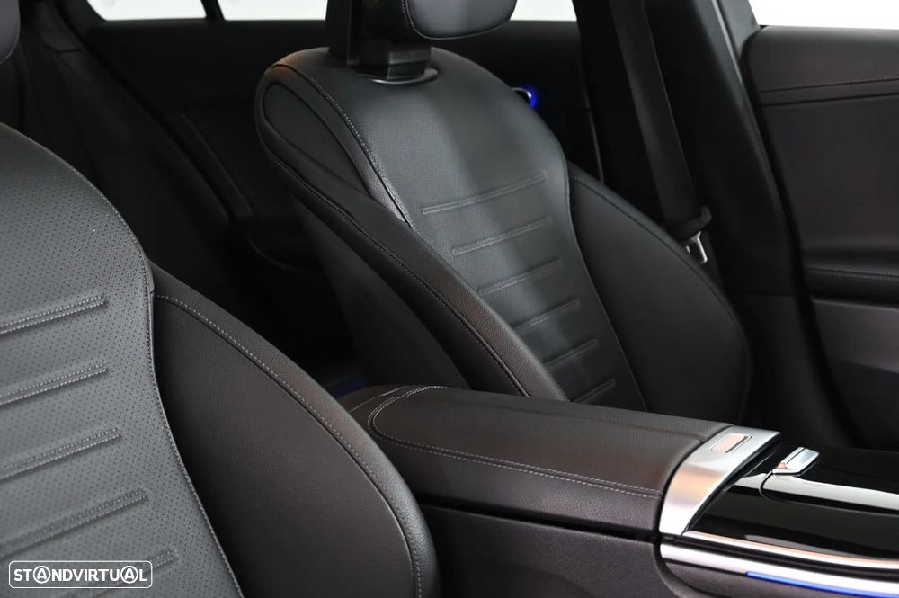 Mercedes-Benz C 300 d AMG Line - 27