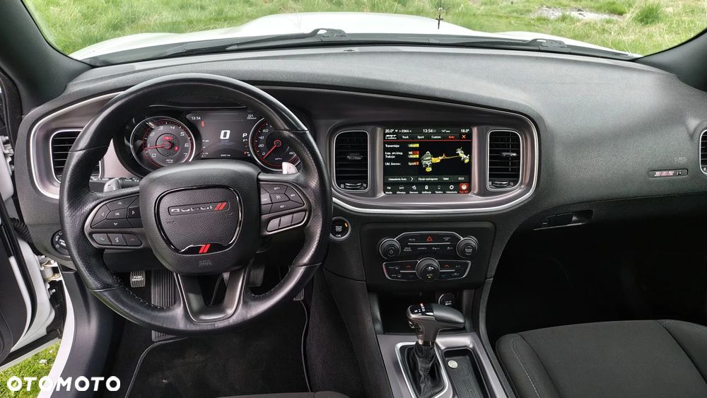 Dodge Charger 6.4 Scat Pack - 12