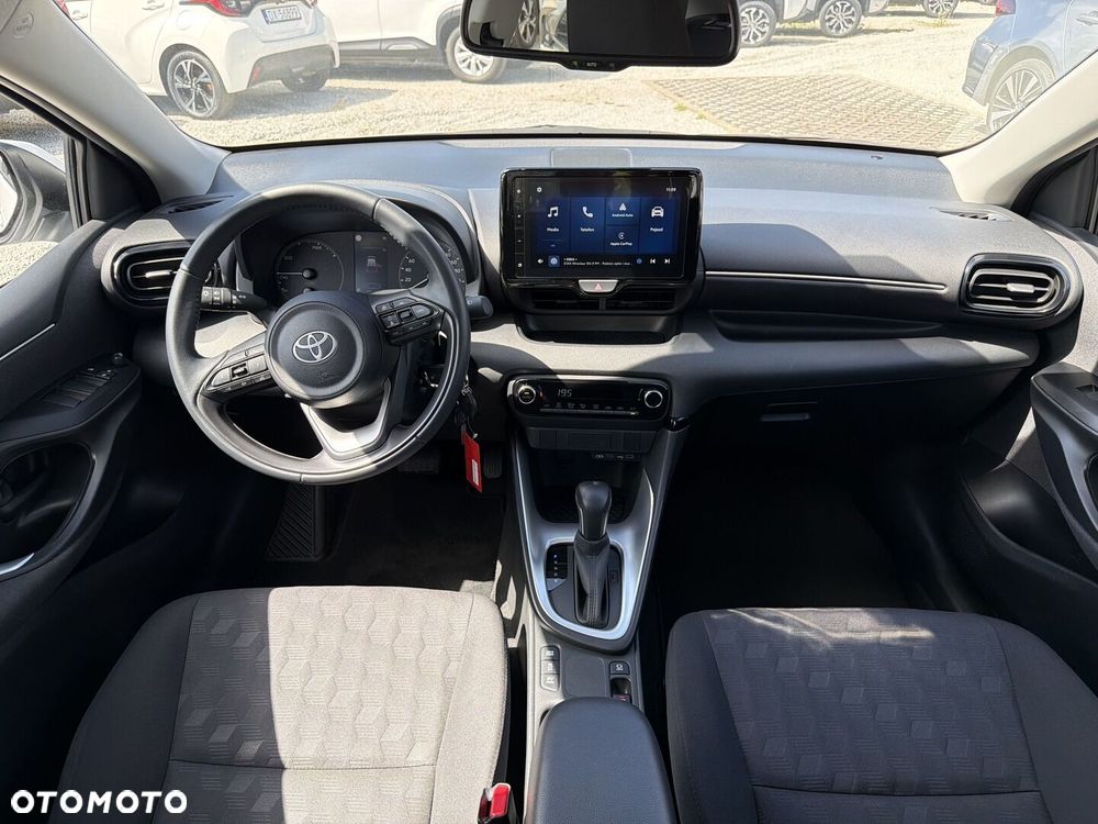 Toyota Yaris - 14