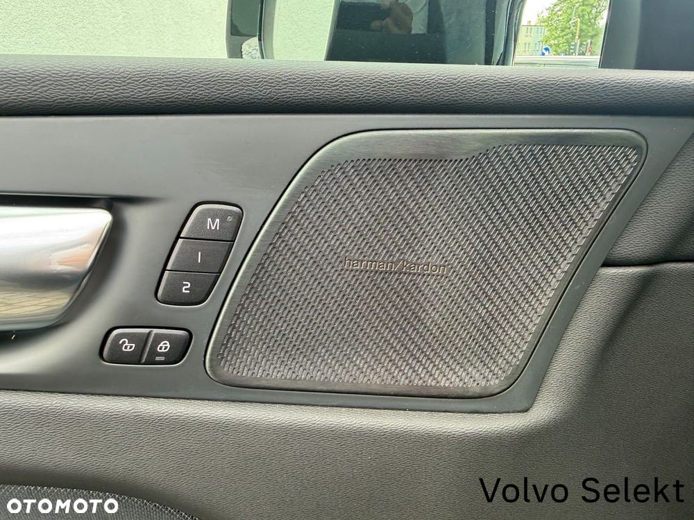 Volvo XC 60 - 31