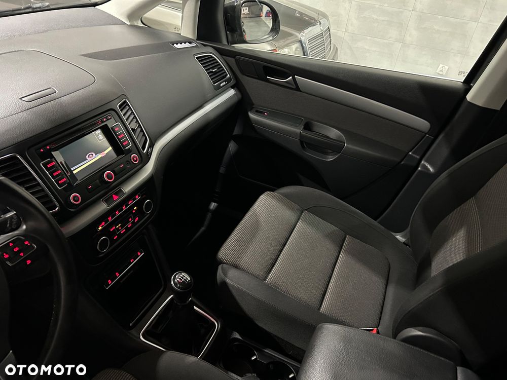 Volkswagen Sharan 2.0 TDI BlueMotion Technology Highline - 16