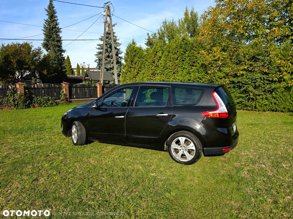 Renault Scenic TCe 130 Luxe - 16