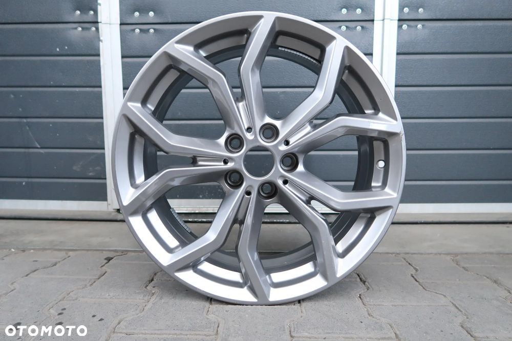 C504A Felga BMW 6877238 7,5x19et32 - 4