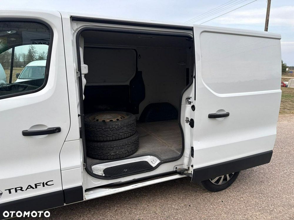 Renault Trafic - 29