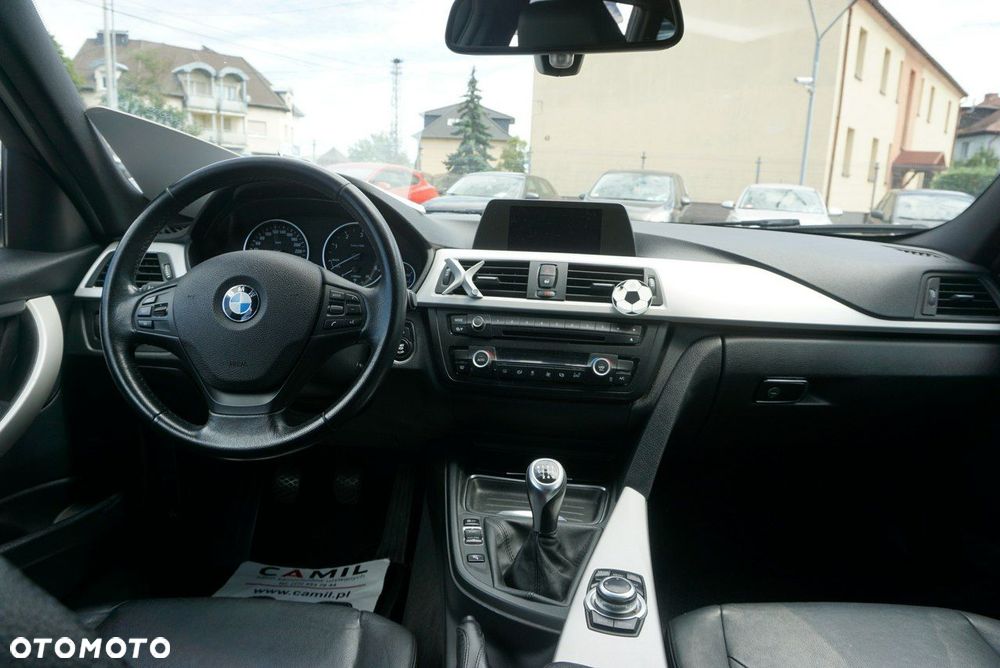 BMW Seria 3 - 11