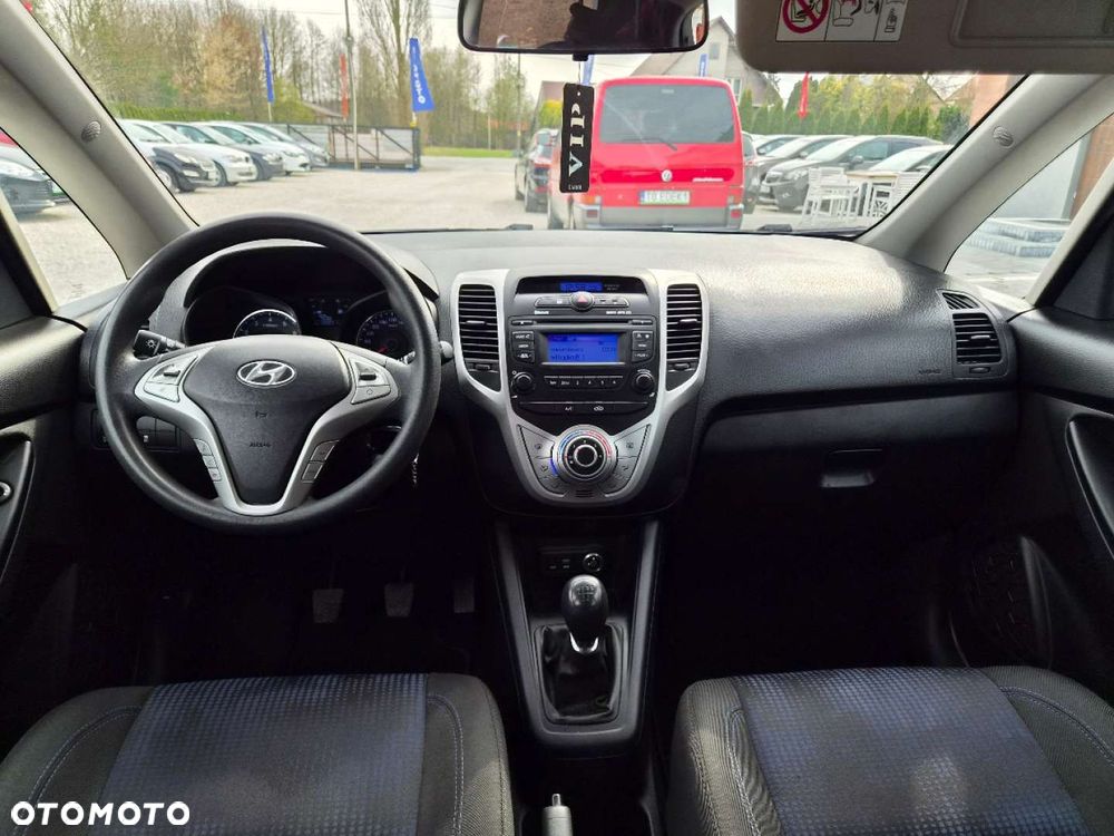 Hyundai ix20 - 25