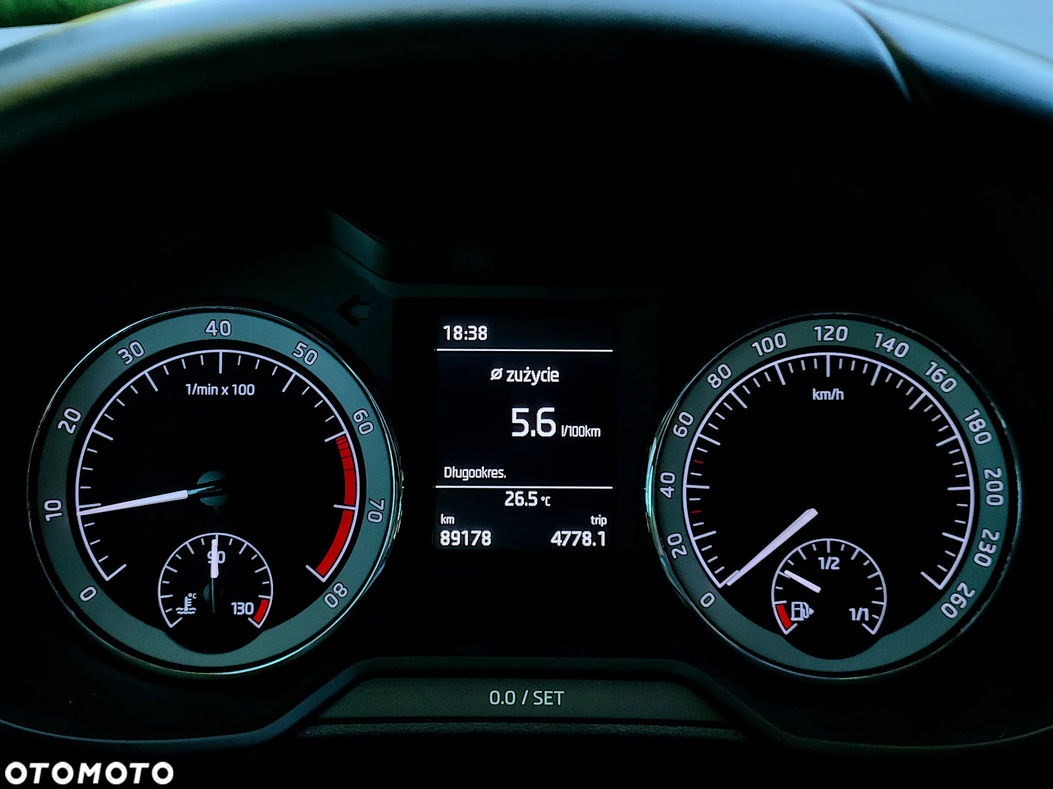 Skoda Octavia 1.5 TSI ACT Style - 10