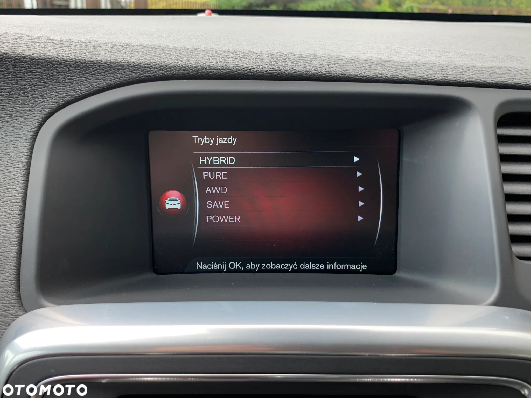 Volvo V60 D6 AWD Plug-in Hybrid Summum - 29