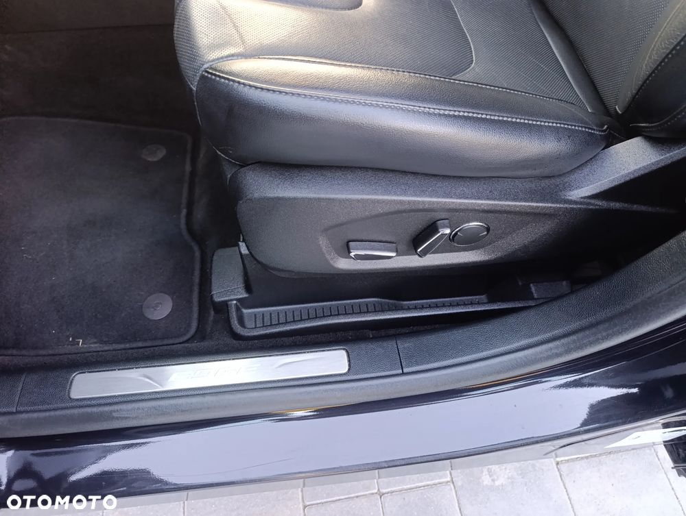 Ford Edge 2.0 EcoBlue Twin-Turbo 4WD Titanium - 13