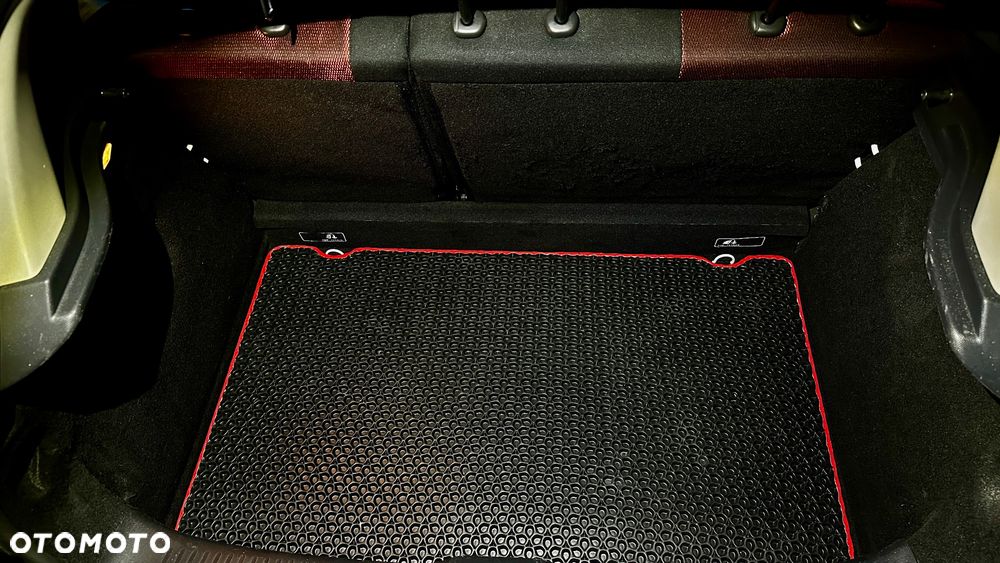 Renault Clio 1.2 16V Life - 23