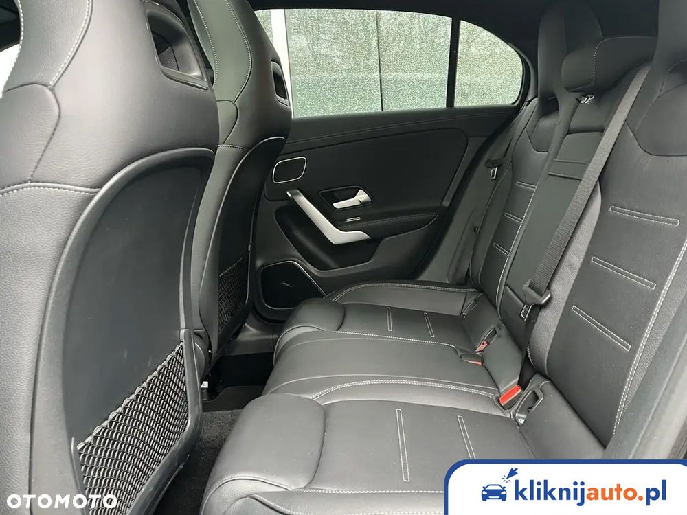 Mercedes-Benz Klasa A AMG 35 4Matic AMG Speedshift DCT 7G - 11