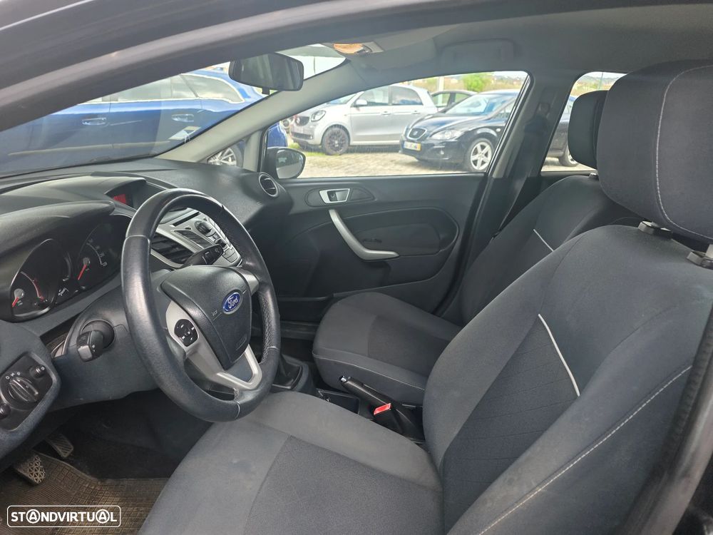 Ford Fiesta 1.4 TDCI Titanium 104g - 8