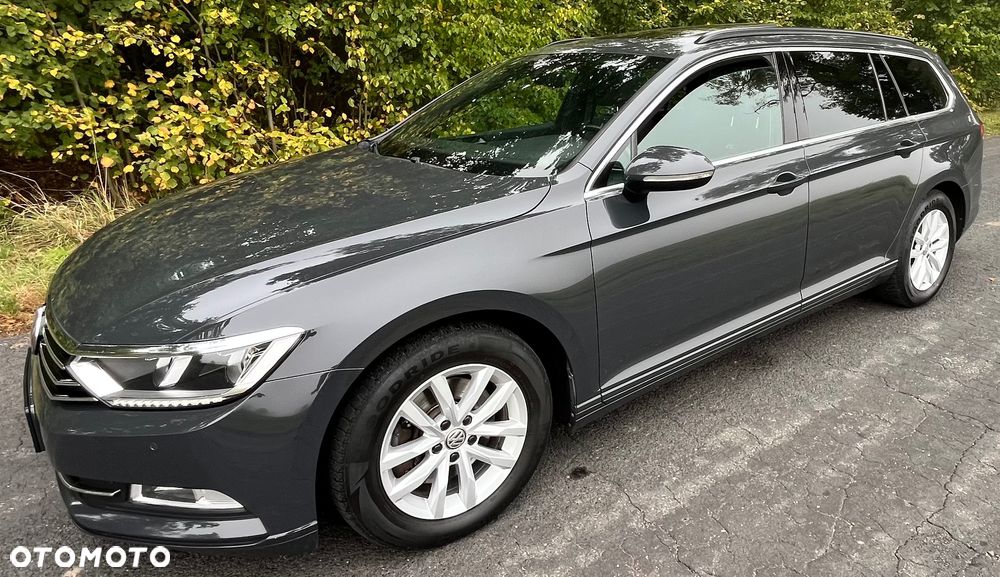 Volkswagen Passat - 2