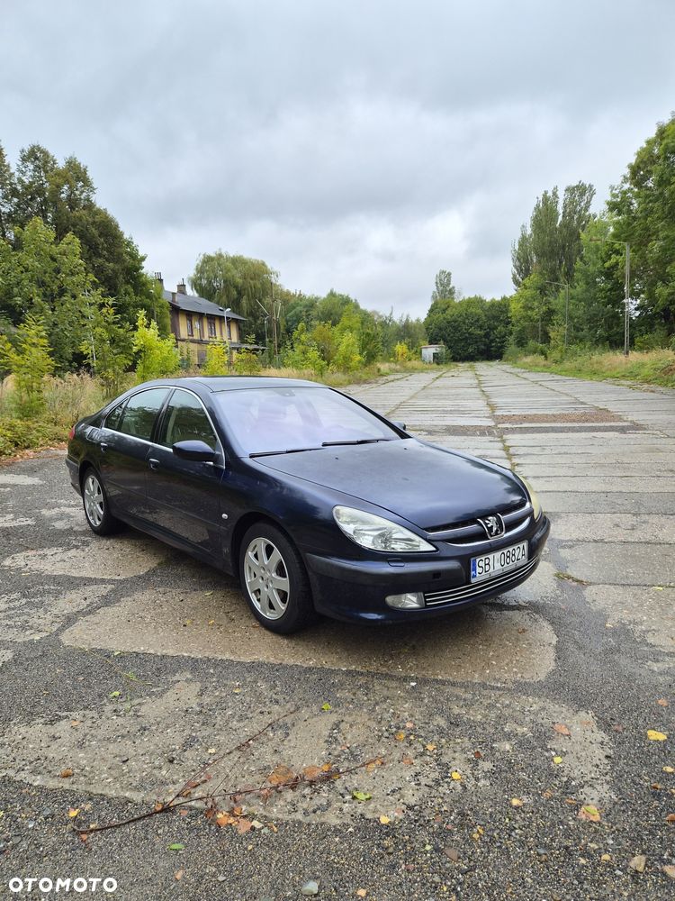 Peugeot 607