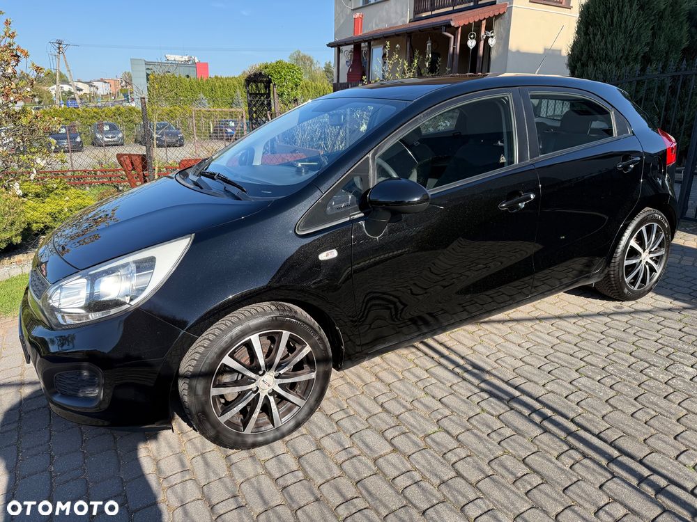 Kia Rio 1.4 Spirit - 27