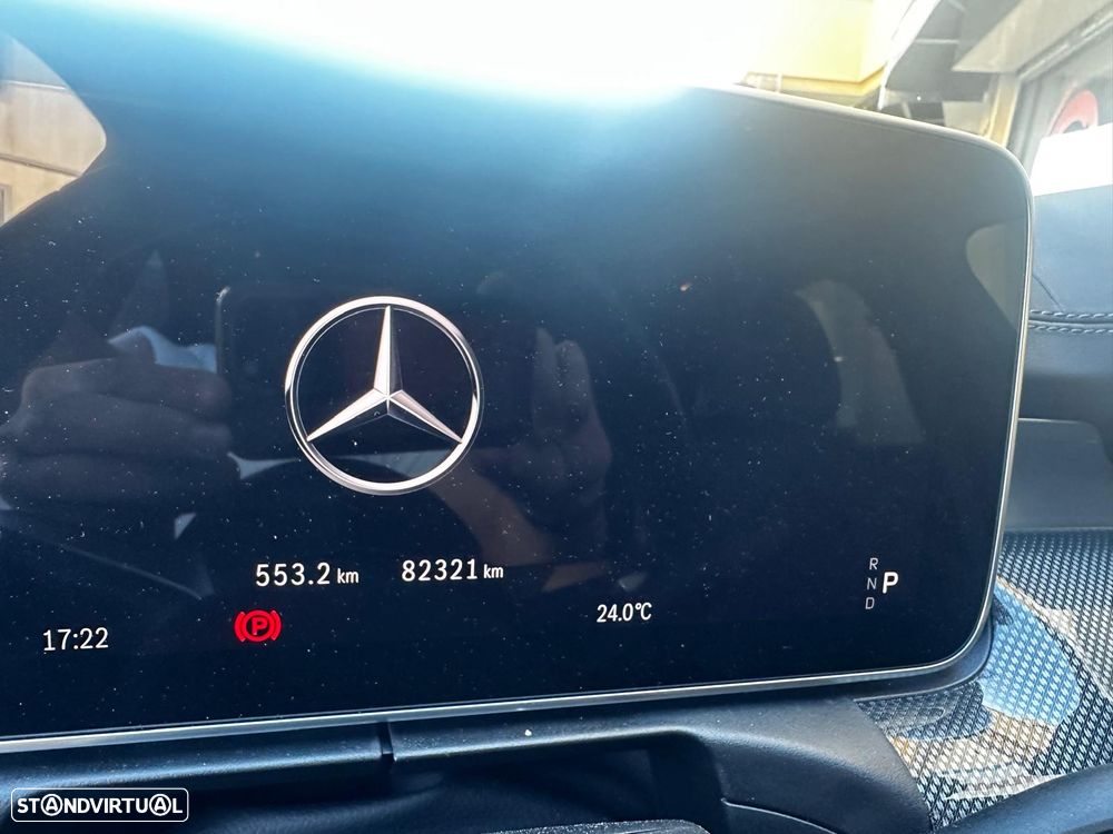 Mercedes-Benz C 300 e AMG Line - 12