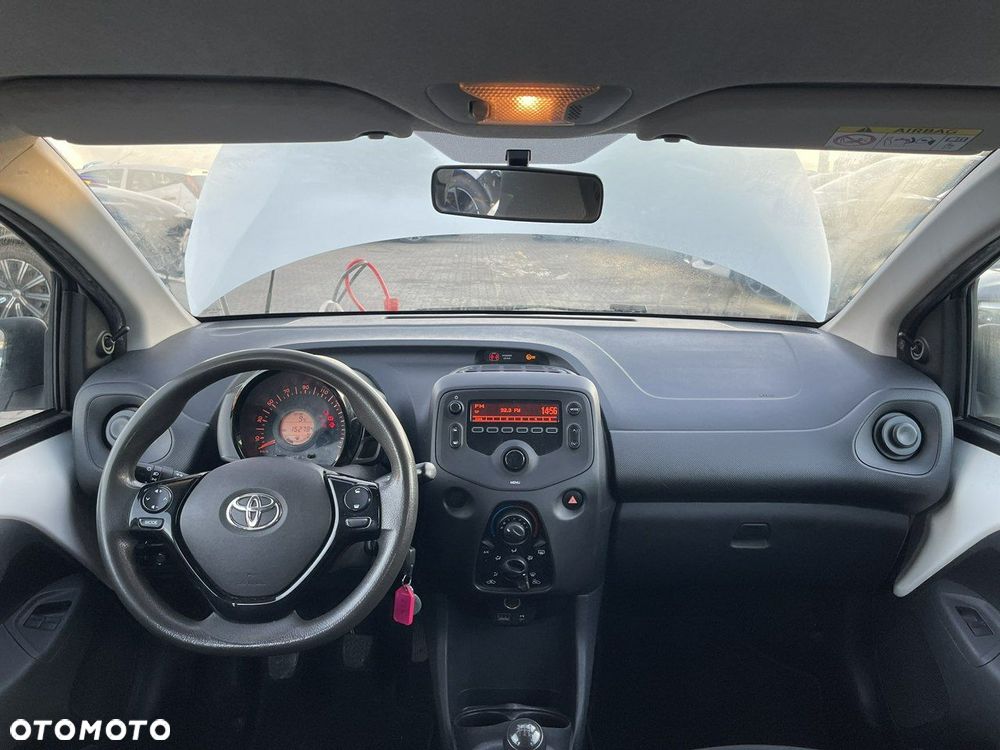 Toyota Aygo 1.0 VVT-i Black Edition - 8