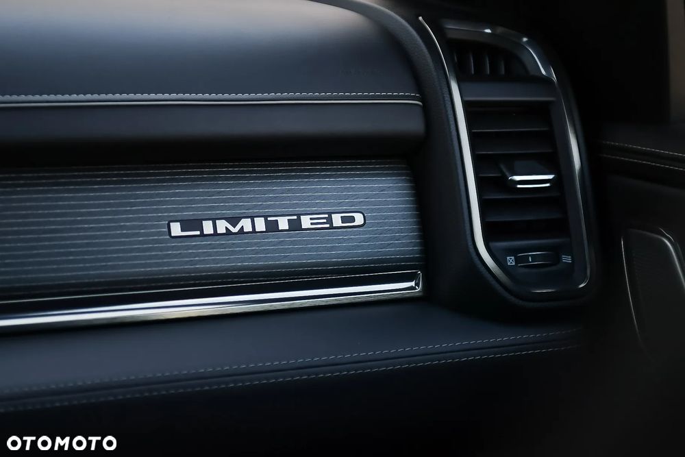 RAM 1500 5.7 Crew Cab Limited - 15