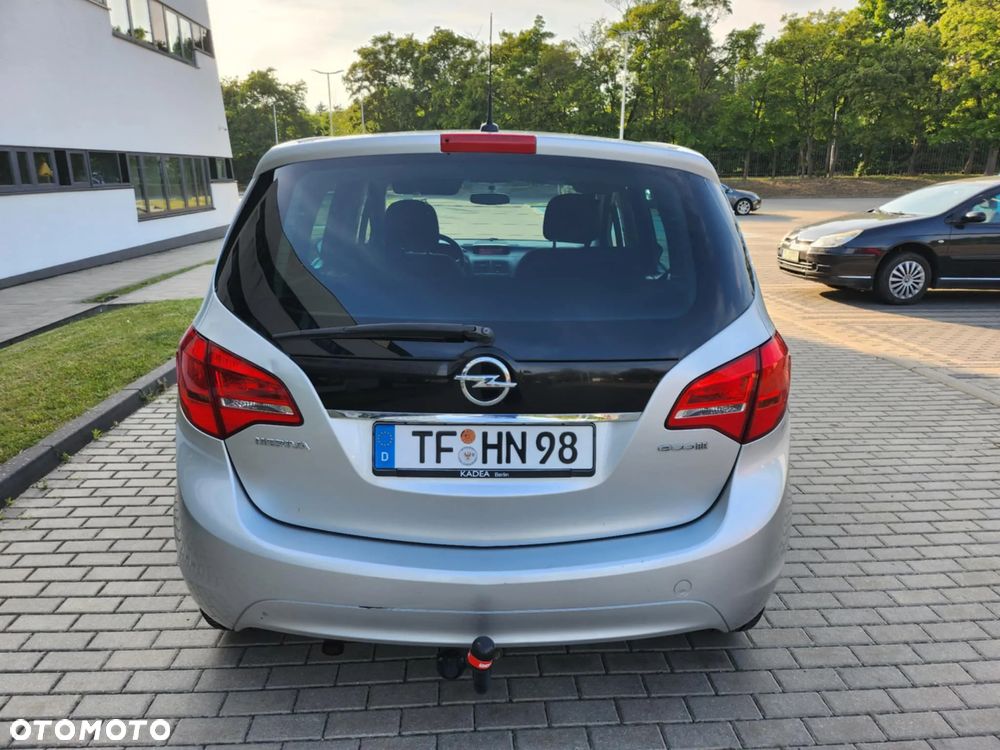 Opel Meriva - 8