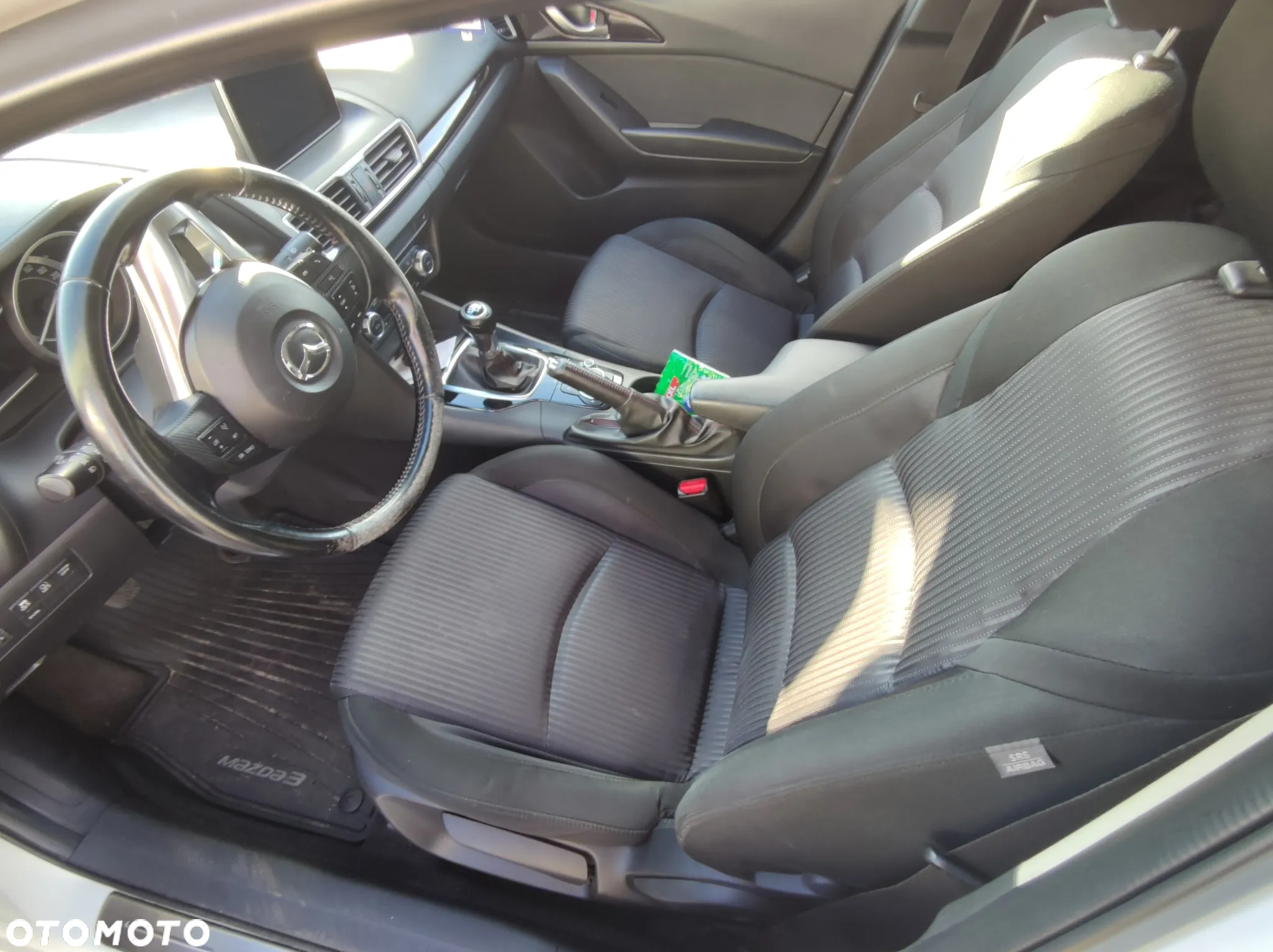 Mazda 3 - 9