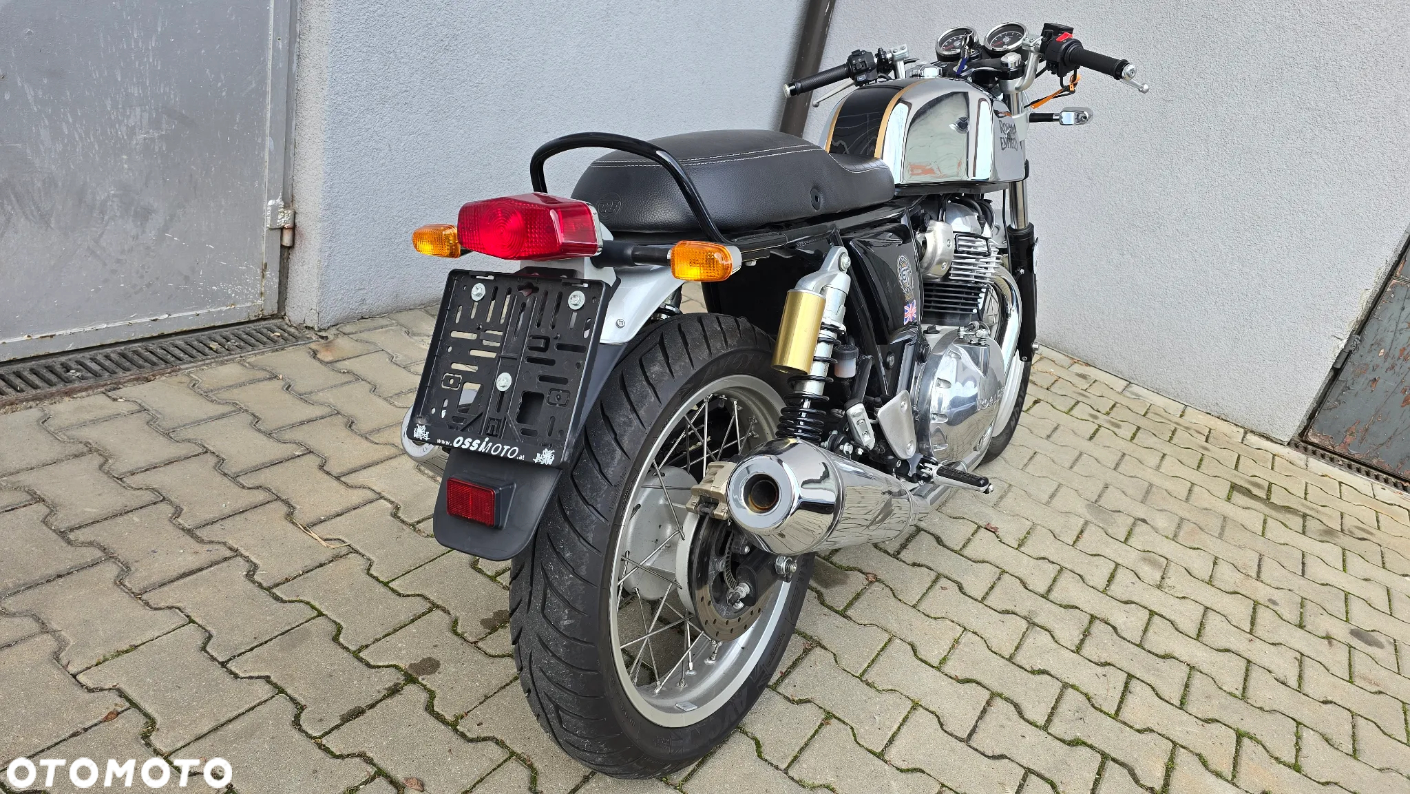 Royal Enfield Continental - 13