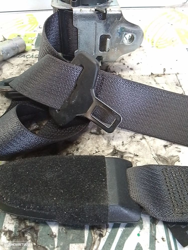 Cinto Segurança Fr Dto Opel Corsa D (S07) - 2