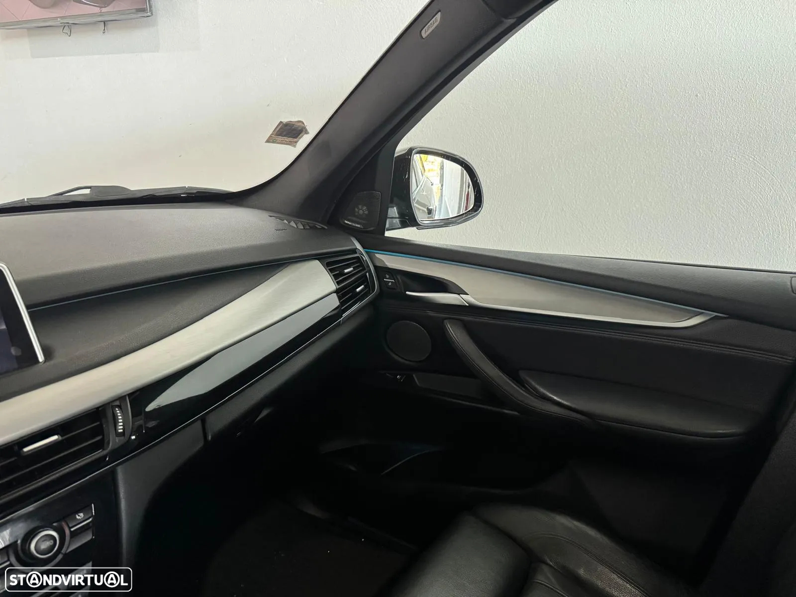 BMW X5 25 d sDrive Comfort 7L - 24