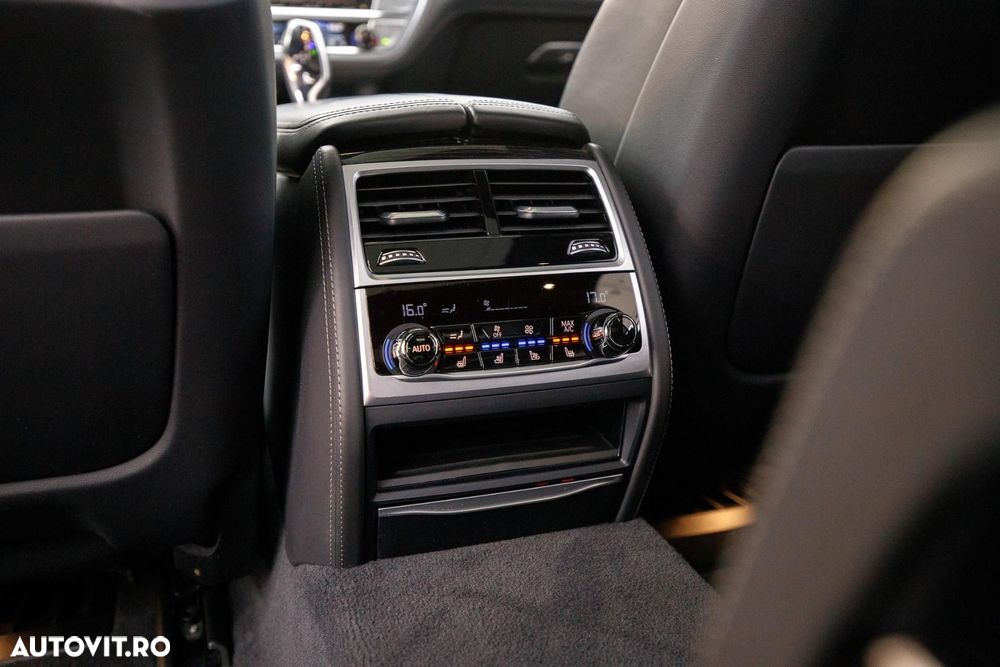 BMW Seria 7 745Le xDrive AT PHEV - 38