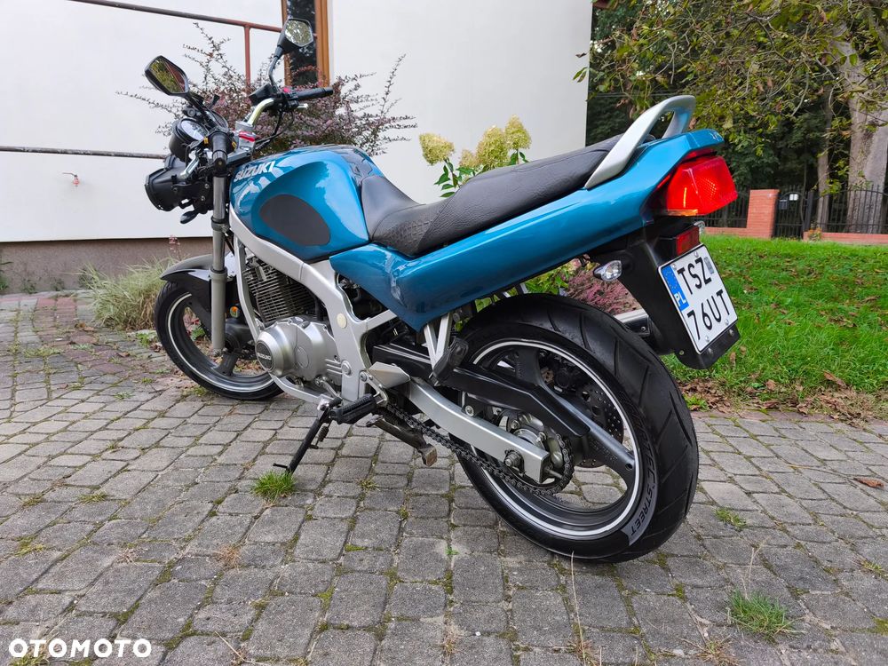Suzuki GS - 3