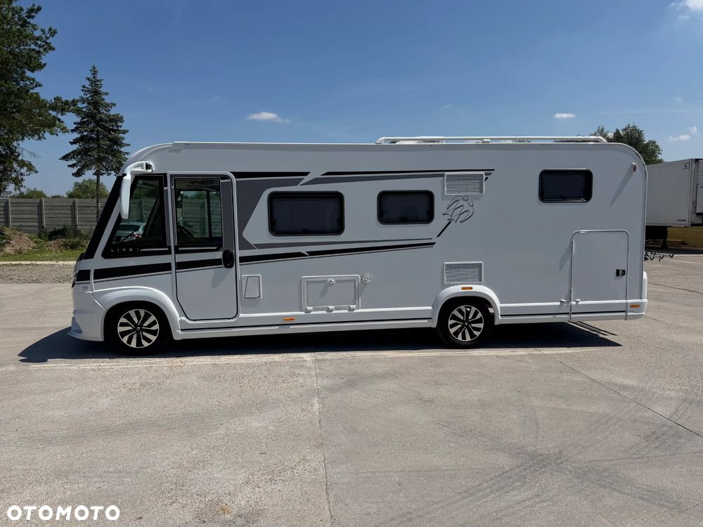 KNAUS Live i 700 - 2