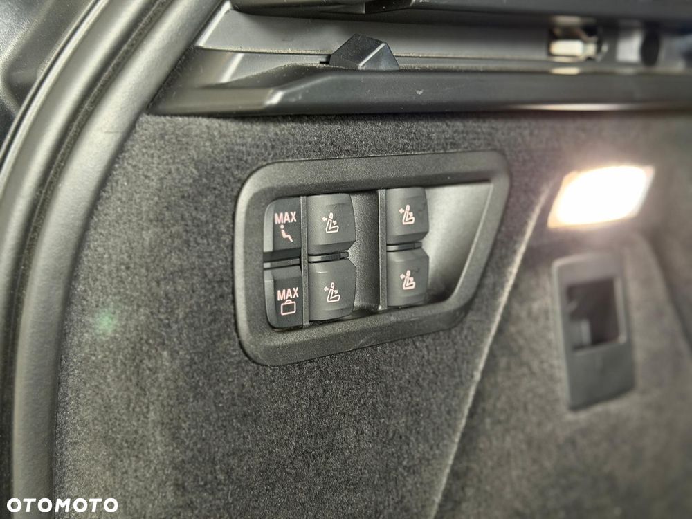 BMW X7 - 26