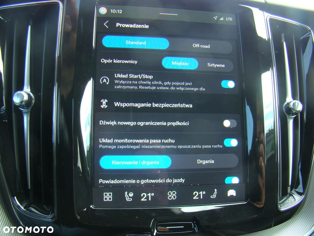 Volvo XC 60 B5 B AWD Geartronic RDesign - 32