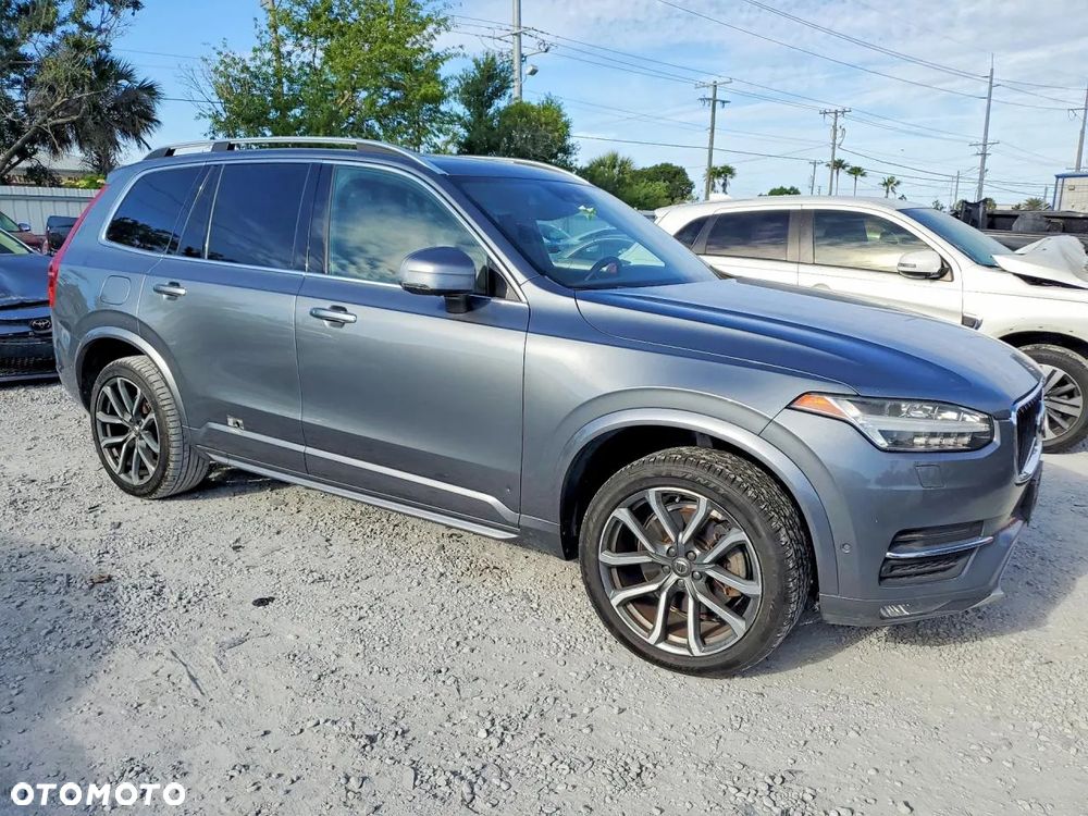 Volvo XC 90 T6 AWD Geartronic Momentum - 2