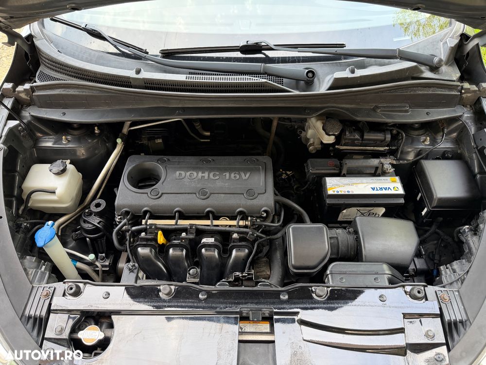 Hyundai ix35 2.0 MPI 4WD GLS Premium - 17