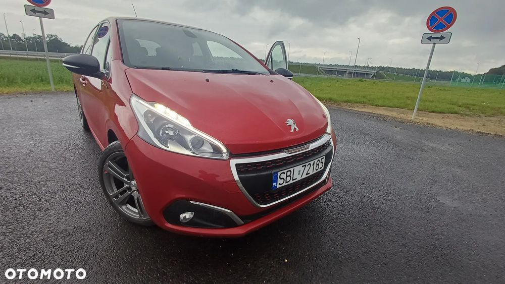 Peugeot 208 - 3