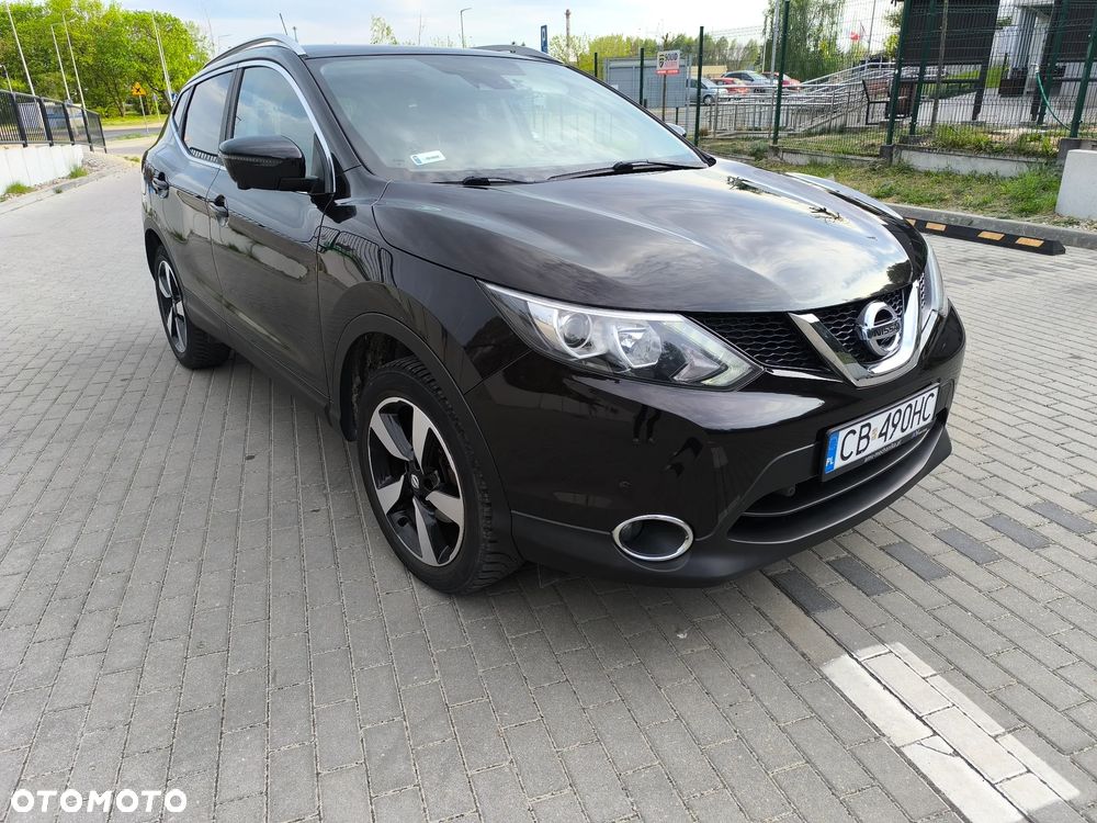 Nissan Qashqai 1.2 DIG-T N-Connecta EU6 - 1