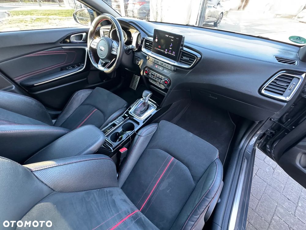 Kia ProCeed 1.6 T-GDI DCT7 OPF GT - 33