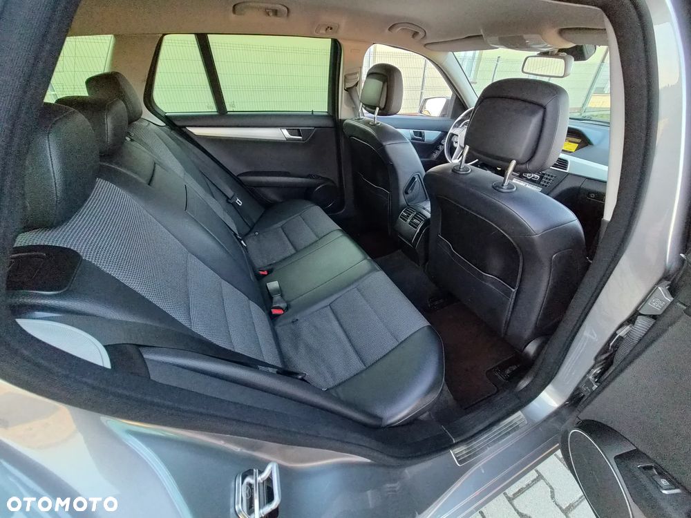 Mercedes-Benz Klasa C 180 BlueEFFICIENCY Avantgarde - 7