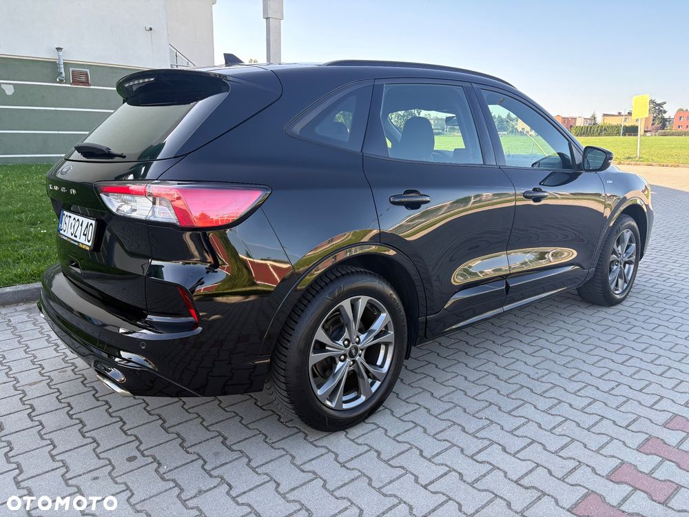 Ford Kuga 1.5 EcoBoost 2x4 ST-Line - 13